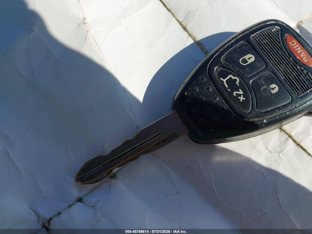 2C3AA63HX5H651374 2005 CHRYSLER 300C photo no. 11