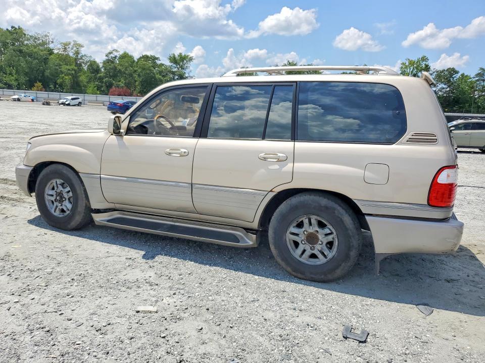 2002 LEXUS LX 470 — Фото 2 из 13