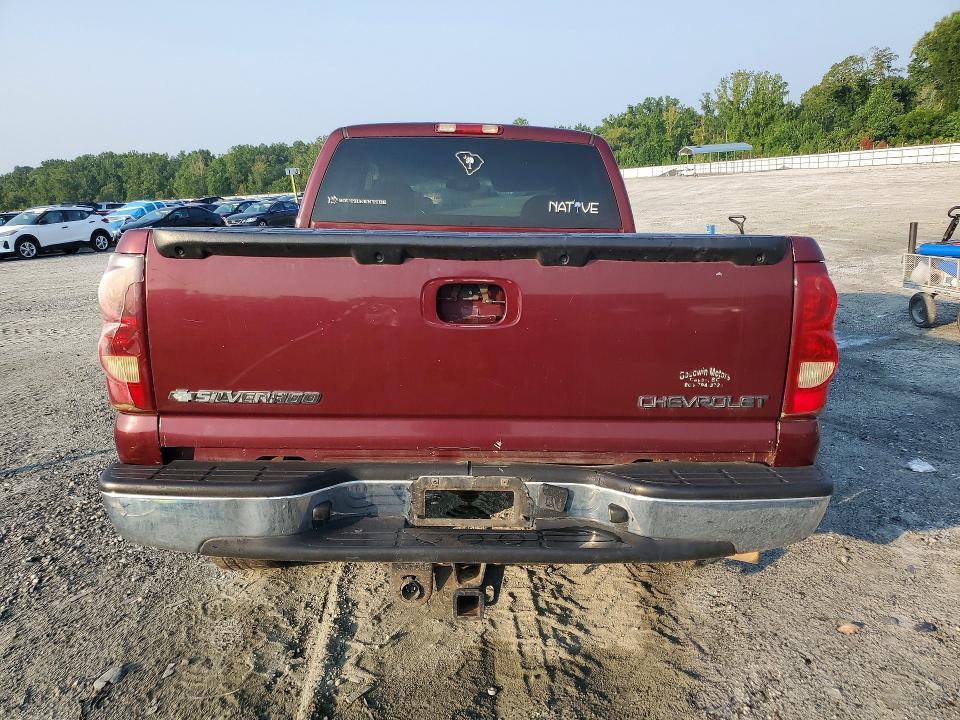 2003 CHEVROLET SILVERADO C1500 — Фото 6 из 12
