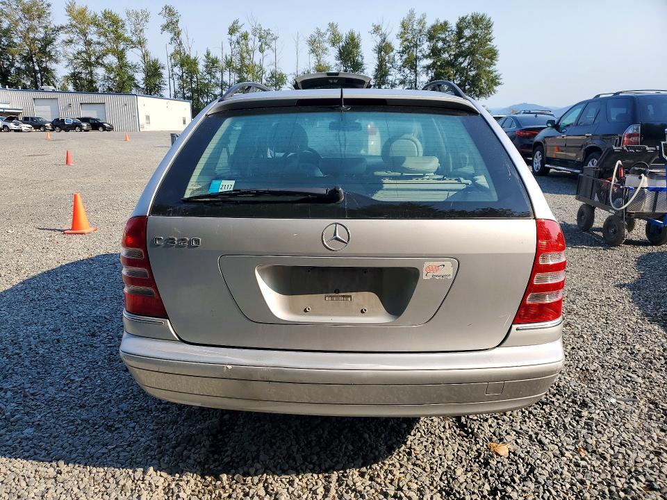 2003 MERCEDES-BENZ C 320 — Фото 6 из 12