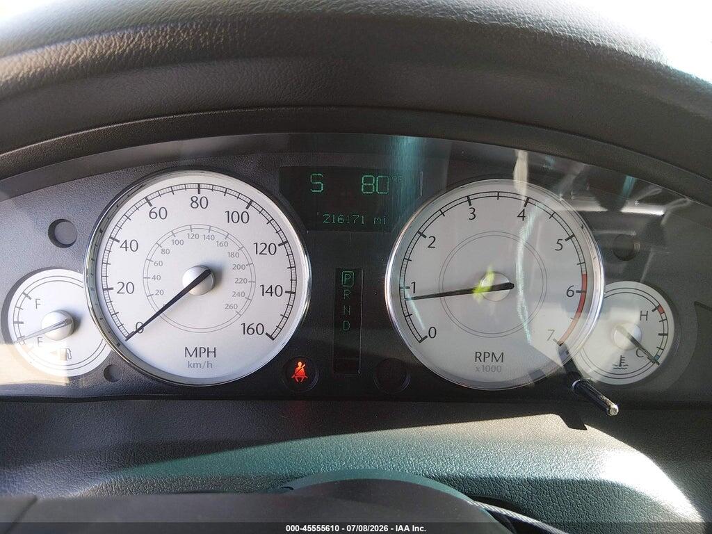 2C3JA63H75H175133 2005 CHRYSLER 300C photo no. 7