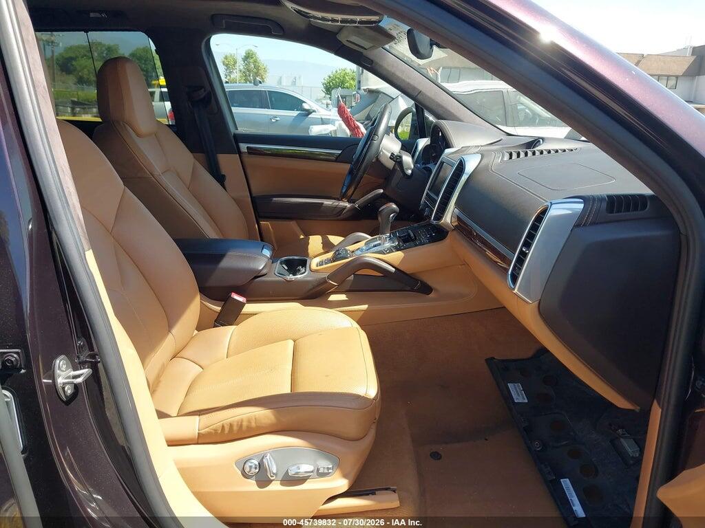 WP1AC2A21CLA83401 2012 PORSCHE CAYENNE photo no. 5