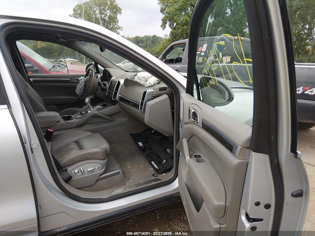 WP1AB2A24CLA44420 2012 PORSCHE CAYENNE photo no. 5