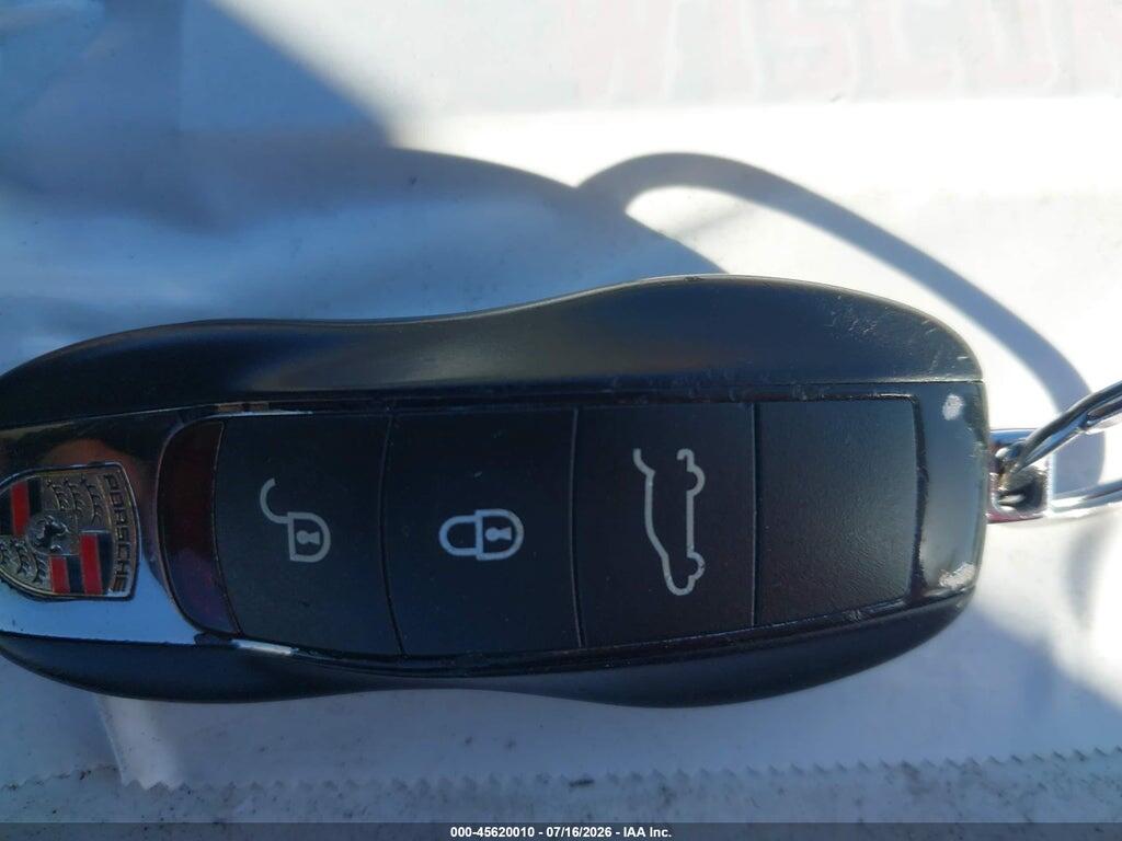 WP1AC2A27CLA82656 2012 PORSCHE CAYENNE photo no. 11