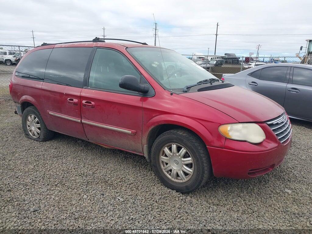 2C4GP54L75R436448 2005 CHRYSLER TOWN & COUNTRY photo no. 1