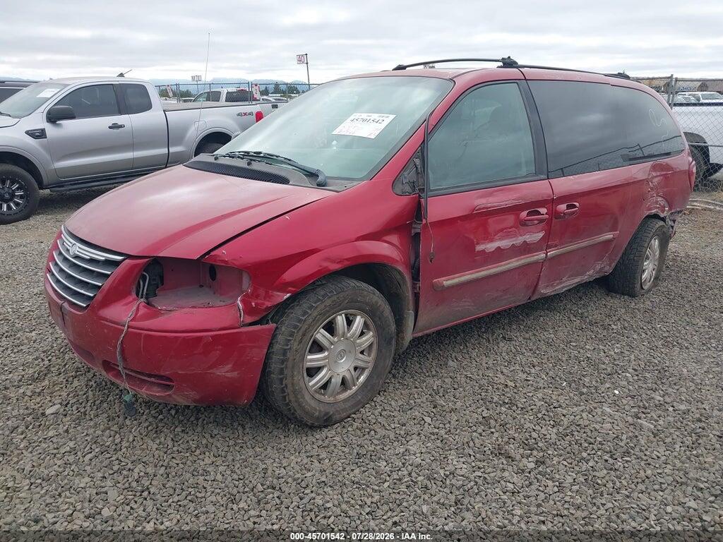 2C4GP54L75R436448 2005 CHRYSLER TOWN & COUNTRY photo no. 2