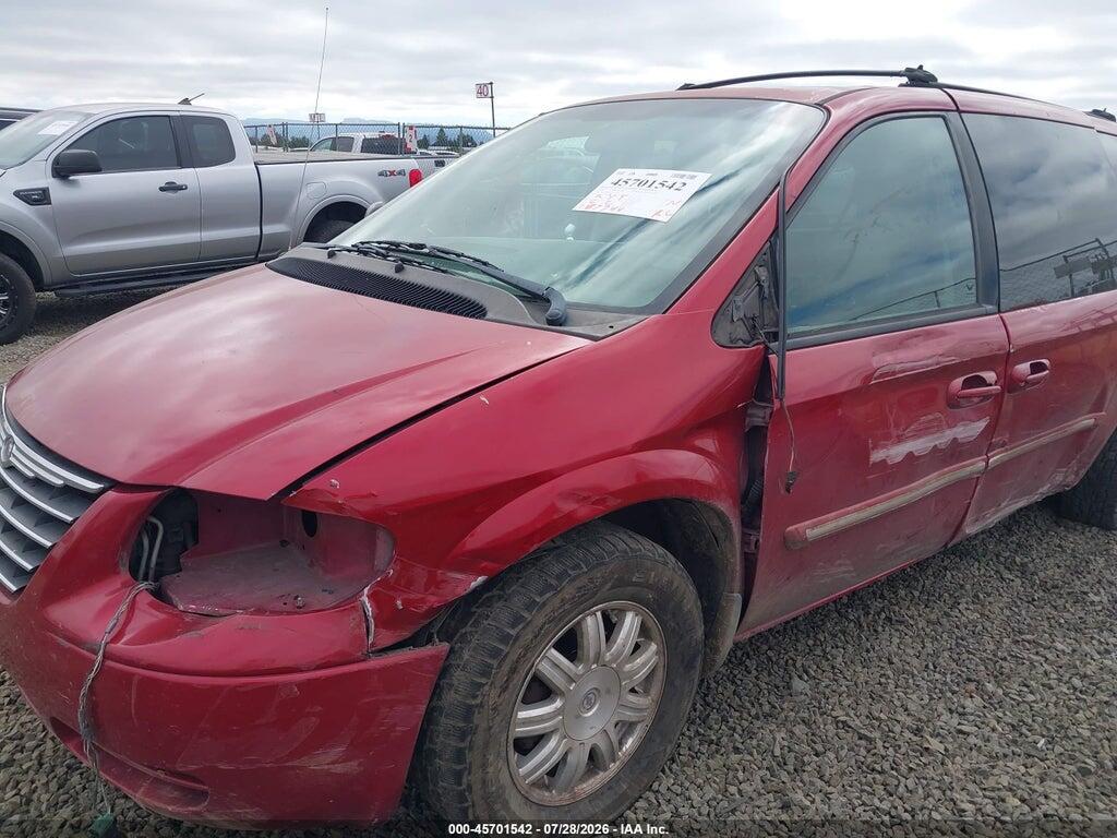 2C4GP54L75R436448 2005 CHRYSLER TOWN & COUNTRY photo no. 6