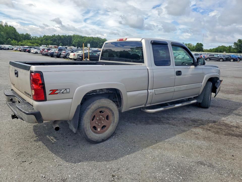 2004 CHEVROLET SILVERADO K1500 — Фото 3 из 12