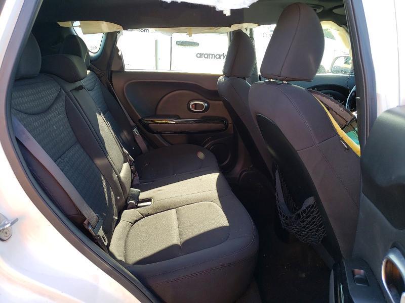 KNDJX3A56E7031120 2014 KIA SOUL photo no. 10