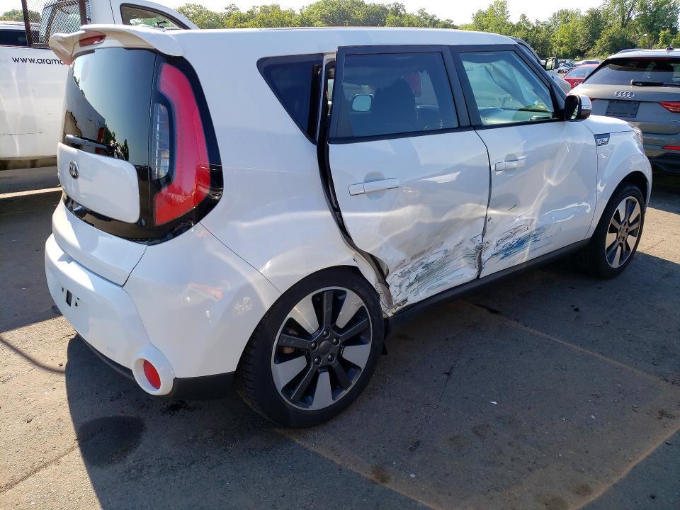 KNDJX3A56E7031120 2014 KIA SOUL photo no. 3