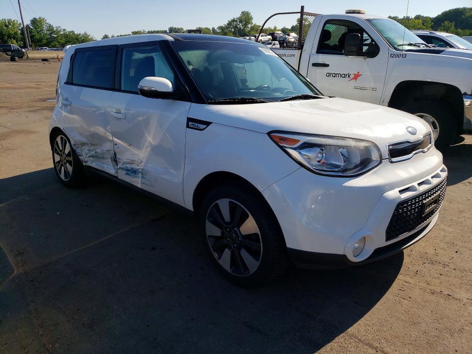KNDJX3A56E7031120 2014 KIA SOUL photo no. 4