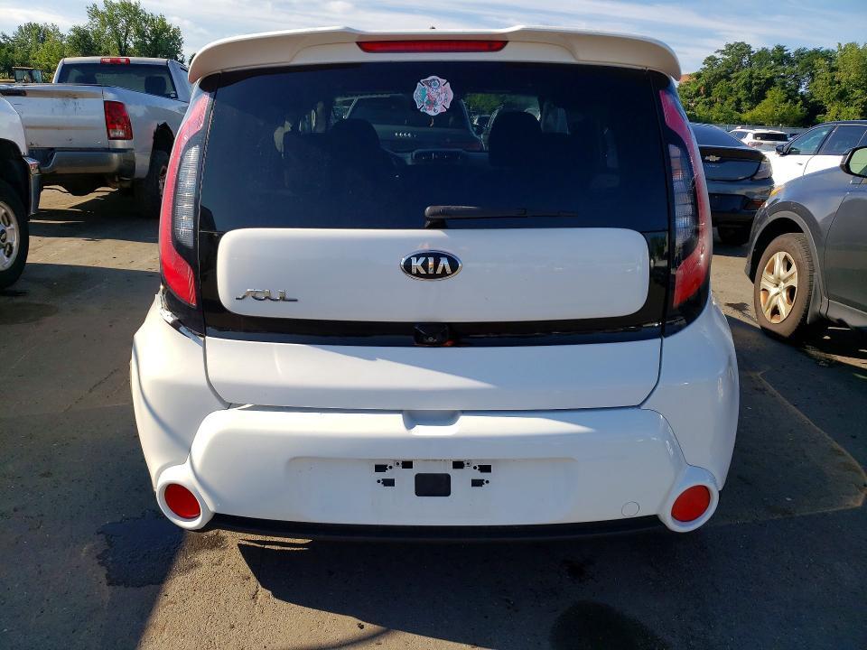 KNDJX3A56E7031120 2014 KIA SOUL photo no. 6