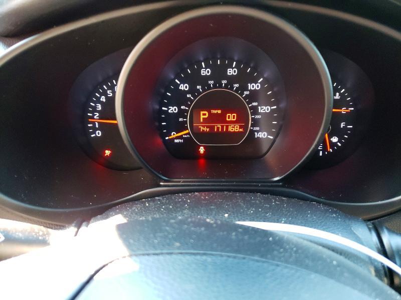 KNDJX3A56E7031120 2014 KIA SOUL photo no. 9