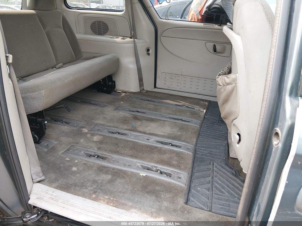 1D4GP45R05B375121 2005 DODGE CARAVAN photo no. 8