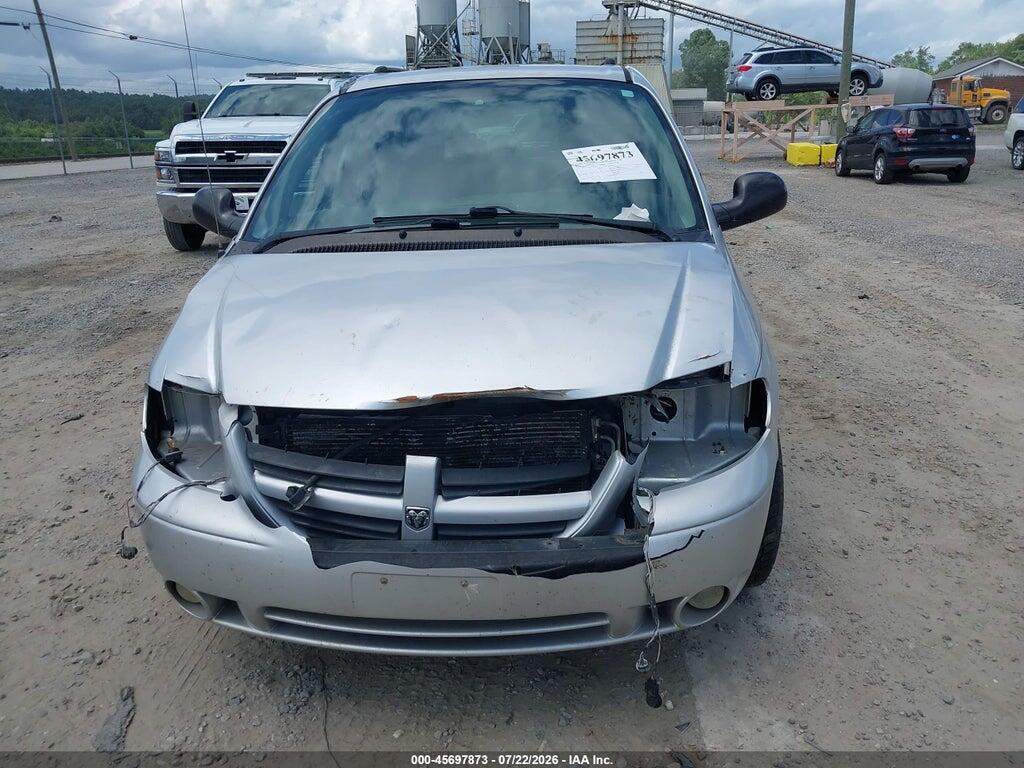 2D8GP44L95R322494 2005 DODGE CARAVAN photo no. 12