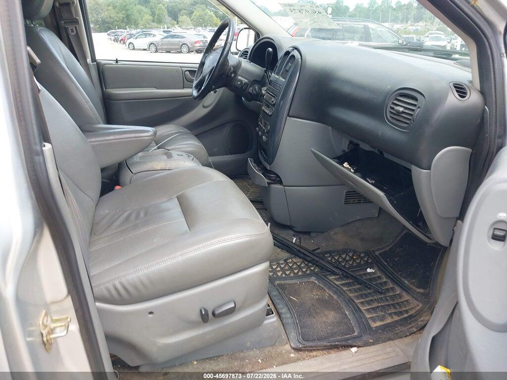 2D8GP44L95R322494 2005 DODGE CARAVAN photo no. 5