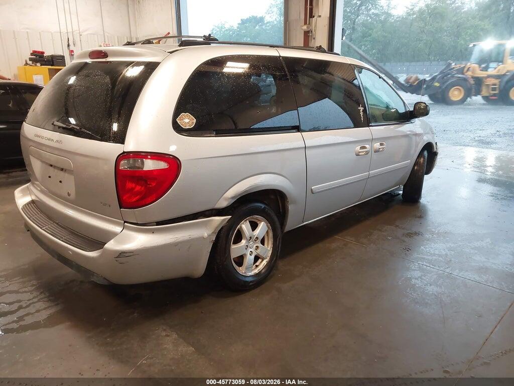 2D4GP44L85R160133 2005 DODGE GRAND CARAVAN photo no. 4