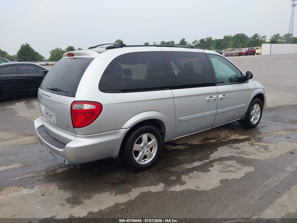 2D8GP44L05R473269 2005 DODGE GRAND CARAVAN photo no. 4