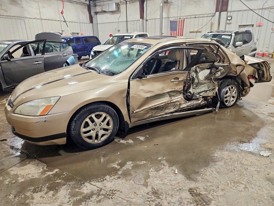 1HGCM56654A065857 2004 HONDA ACCORD photo no. 1