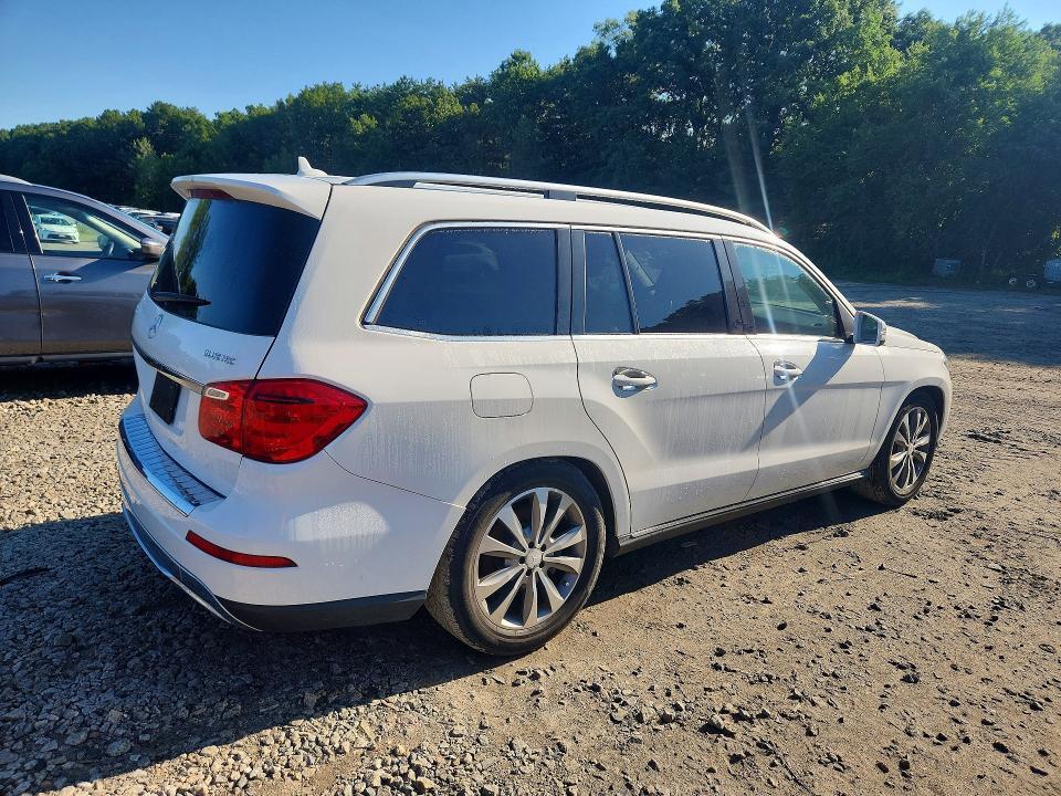 2014 MERCEDES-BENZ GL 350 BLUETEC — Фото 3 из 12