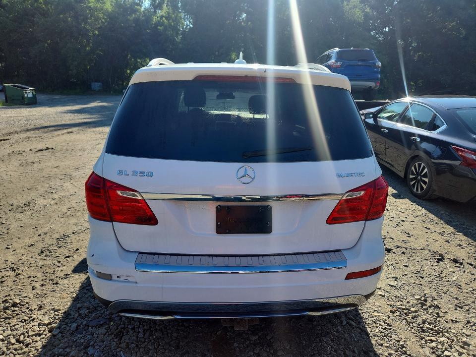 2014 MERCEDES-BENZ GL 350 BLUETEC — Фото 6 из 12