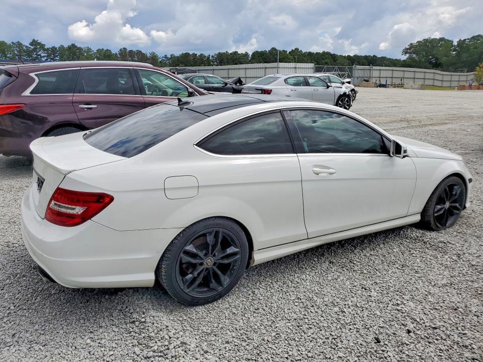 2014 MERCEDES-BENZ C 350 4MATIC — Фото 3 из 12