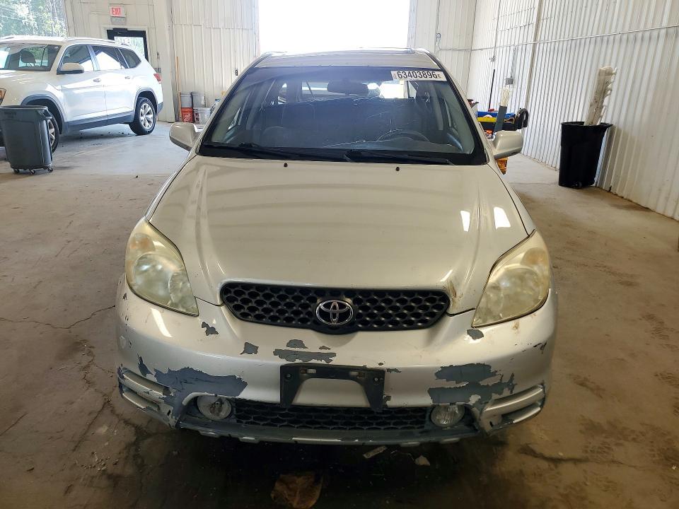2T1LR32E24C201696 2004 TOYOTA MATRIX photo no. 5