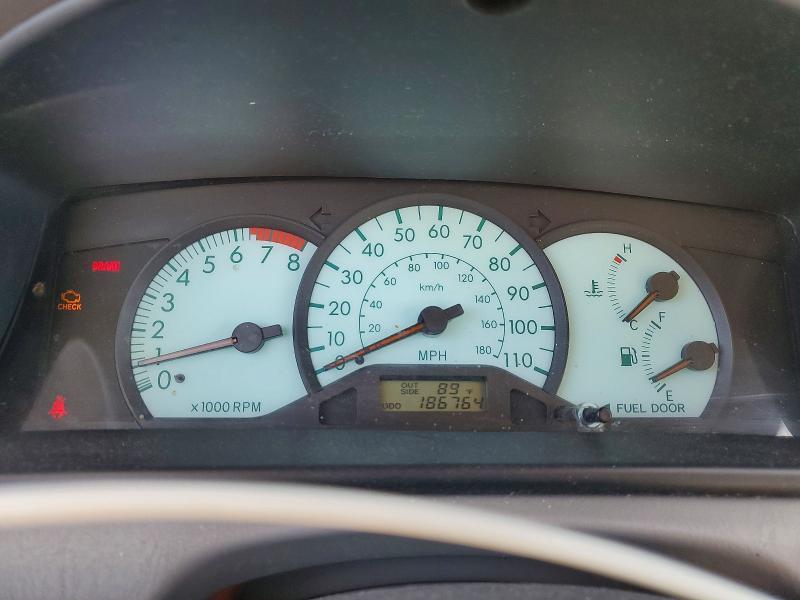JTDBR32E742020233 2004 TOYOTA COROLLA photo no. 9