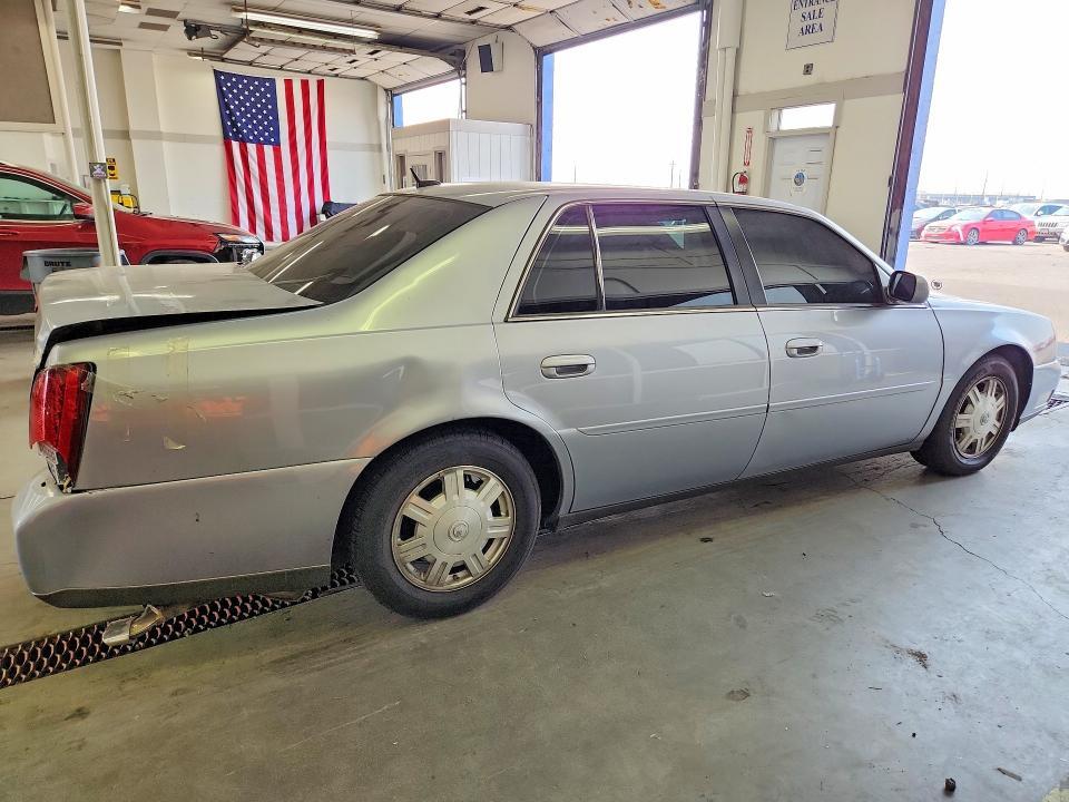 1G6KD54Y35U260440 2005 CADILLAC DEVILLE photo no. 3