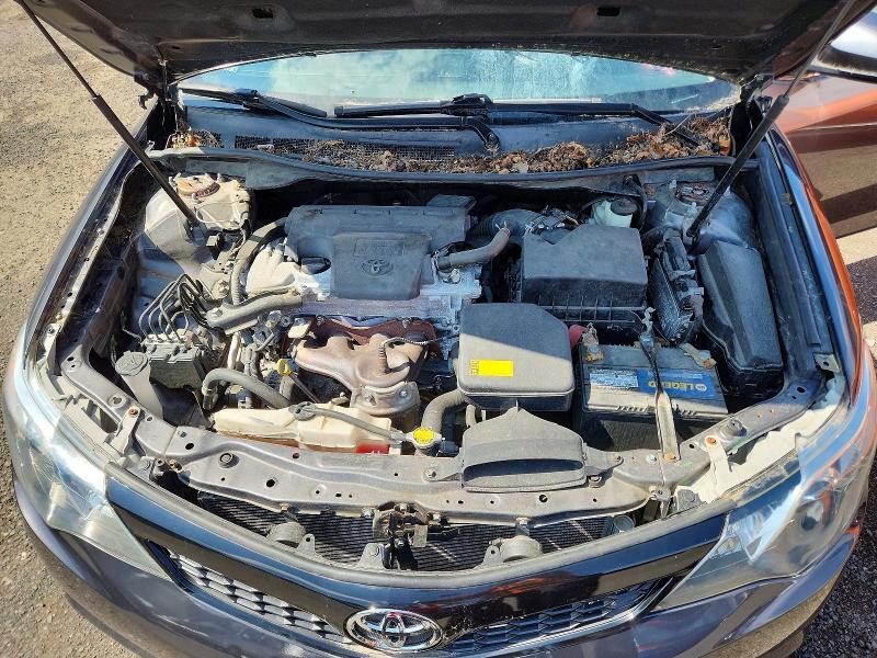 2014 TOYOTA CAMRY LE — Фото 11 из 12