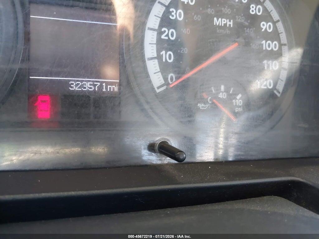 3C7WDMDL2CG304721 2012 RAM 5500 CHASSIS photo no. 5