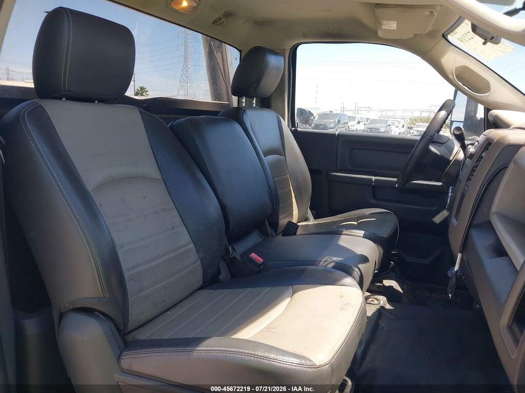 3C7WDMDL2CG304721 2012 RAM 5500 CHASSIS photo no. 6