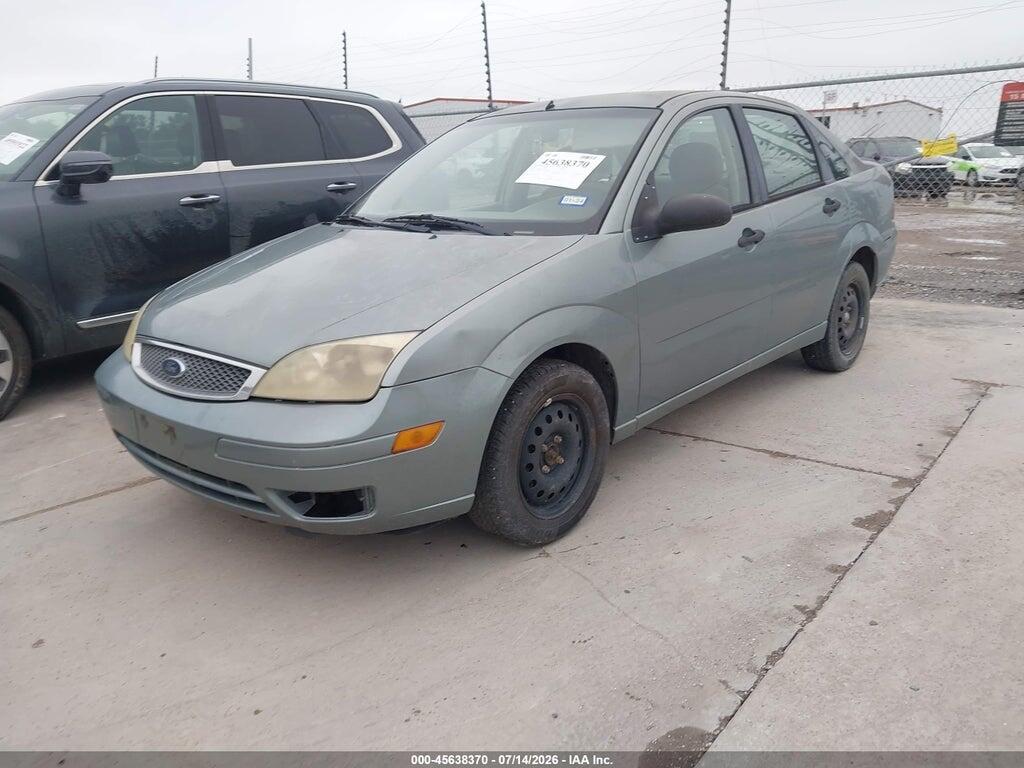 1FAFP34NX5W279366 2005 FORD FOCUS photo no. 2