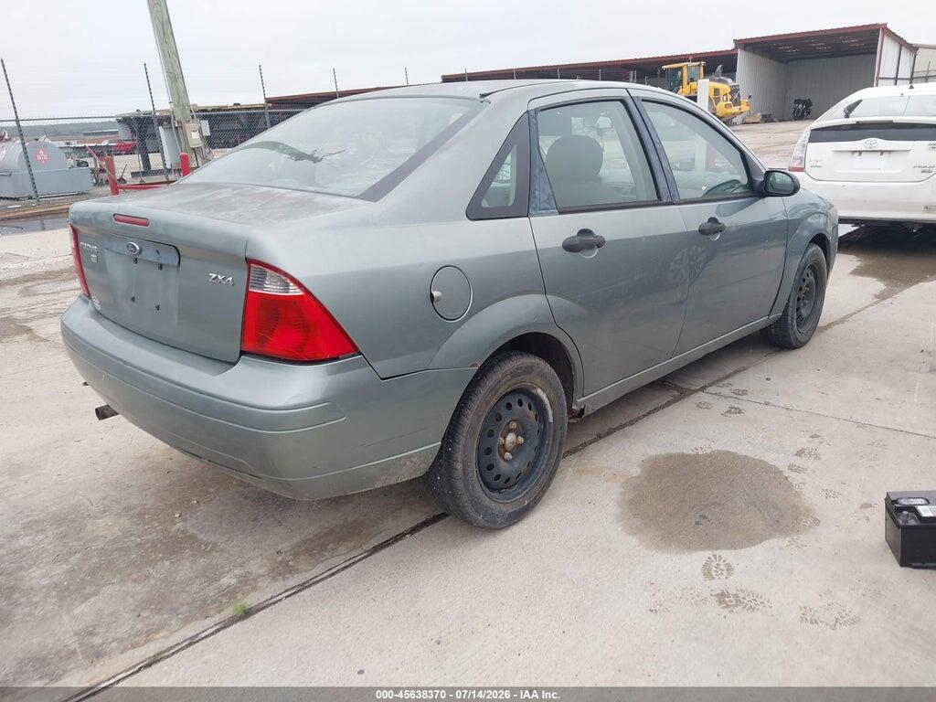 1FAFP34NX5W279366 2005 FORD FOCUS photo no. 4