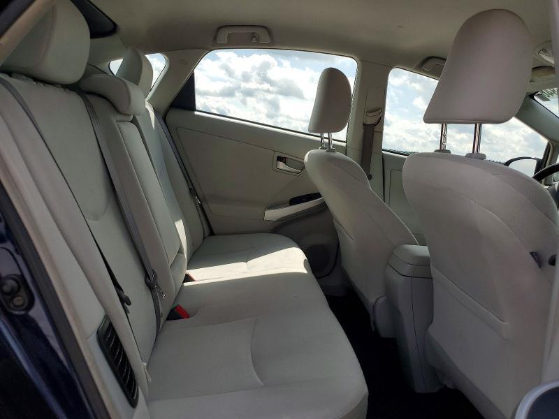 2014 TOYOTA PRIUS TWO — Фото 10 из 12
