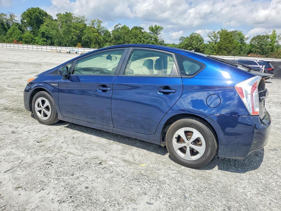 2014 TOYOTA PRIUS TWO — Фото 2 из 12