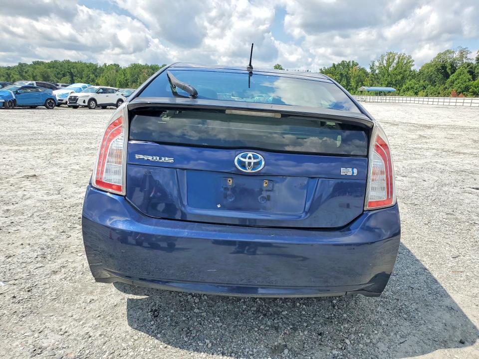 2014 TOYOTA PRIUS TWO — Фото 6 из 12