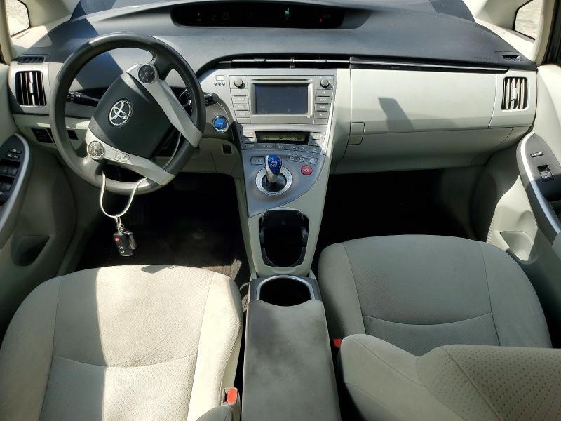 2014 TOYOTA PRIUS TWO — Фото 8 из 12