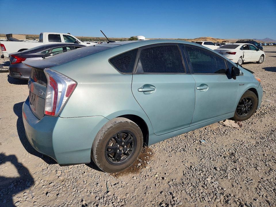 JTDKN3DU2E1764913 2014 TOYOTA PRIUS photo no. 3