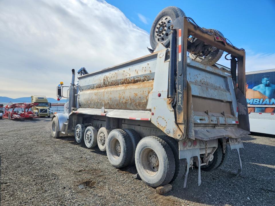 1NPALUEX35D849282 2005 PETERBILT 357 photo no. 2