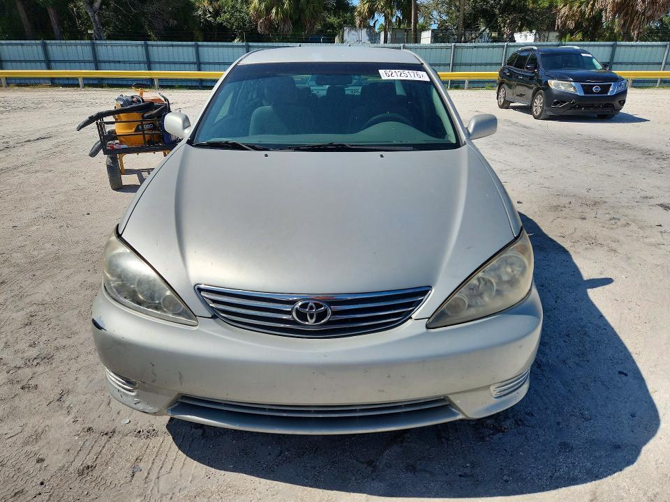 2005 TOYOTA CAMRY LE — Фото 5 из 12