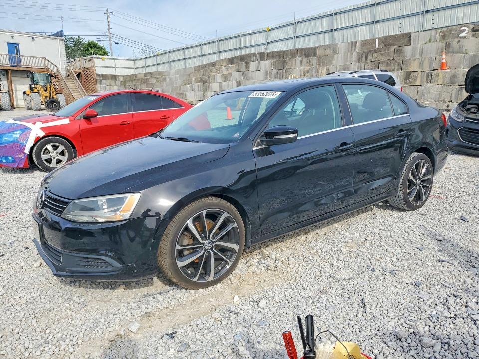3VWD17AJ3EM394562 2014 VOLKSWAGEN JETTA photo no. 1