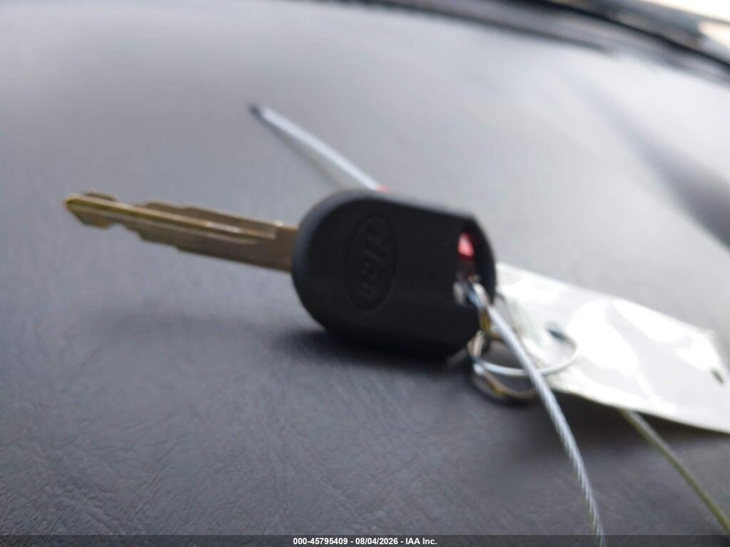 1FMYU03195KE17507 2005 FORD ESCAPE photo no. 11