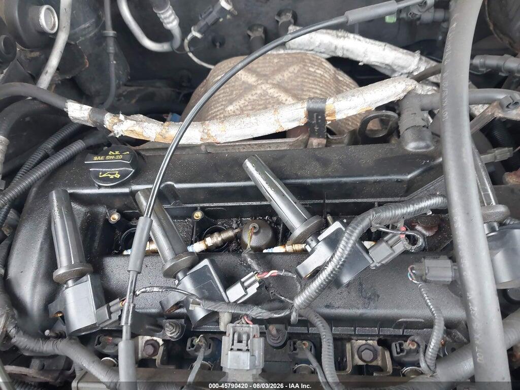 1FMYU03Z55KD39958 2005 FORD ESCAPE photo no. 6