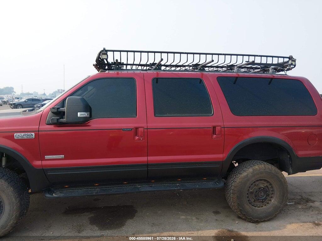 1FMSU45P95ED40330 2005 FORD EXCURSION photo no. 6