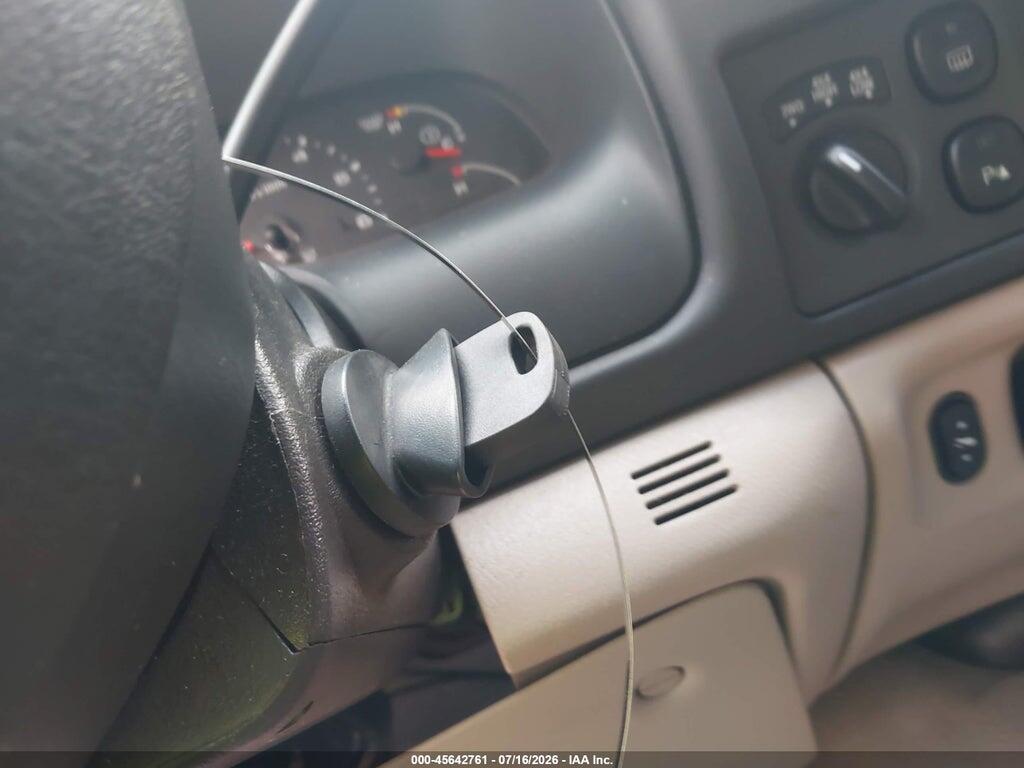 1FMNU43S55EC16964 2005 FORD EXCURSION photo no. 11