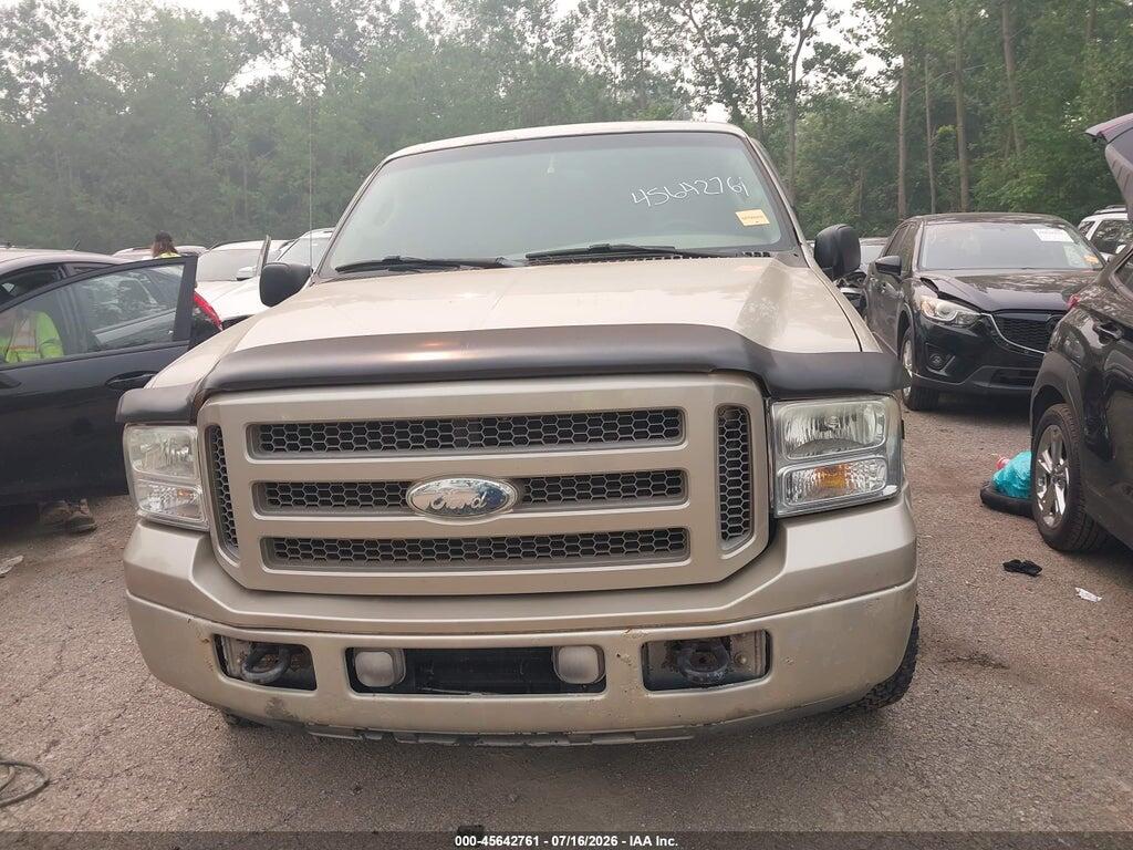 1FMNU43S55EC16964 2005 FORD EXCURSION photo no. 12