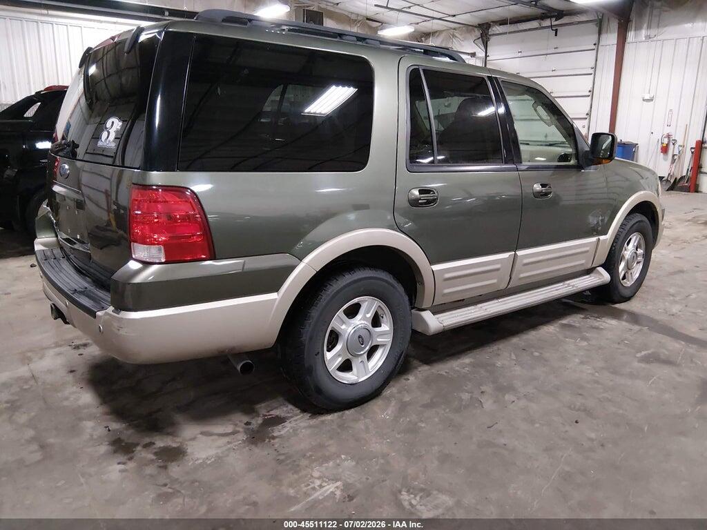 1FMFU18585LA32250 2005 FORD EXPEDITION photo no. 4