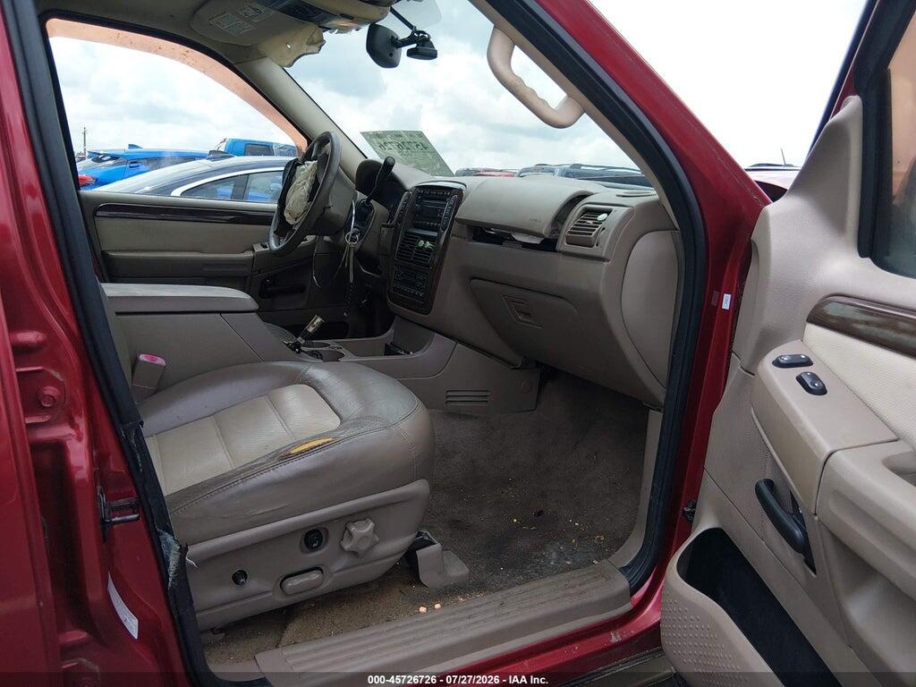 1FMDU74W85UB88467 2005 FORD EXPLORER photo no. 5
