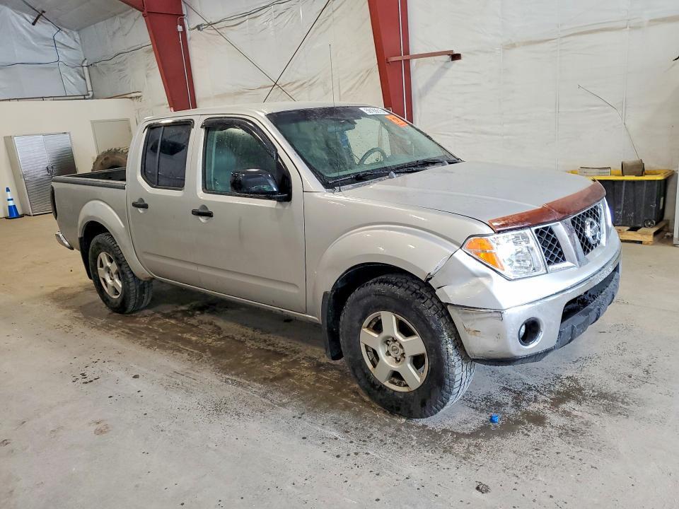 2006 NISSAN FRONTIER SE — Фото 4 из 12